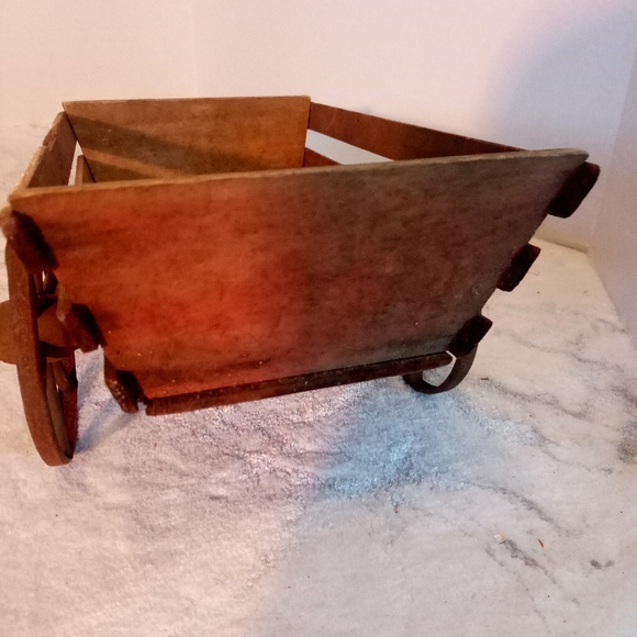 Antique Primitive Pull Toy Childs Wagon Pine Wood Rustic Display Cart Original - Picture 10 of 10